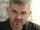 Режисер Міхаель Ґлавоґґер помер від малярії