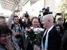 У Білорусі після трирічного ув`язнення вийшов на волю відомий правозахисник Алєсь Бєляцький