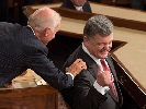 Петро Порошенко змагається з українськими журналістами на рівних