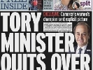 Британський міністр подав у відставку після публікації його відвертих знімків у ЗМІ