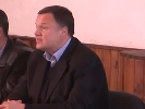 Кандидат у Верховну Раду з Краматорська погрожує &laquo;опустити&raquo; журналістів у сміттєвий бак (ВІДЕО)