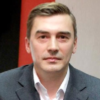 «Народний фронт» звинуватив гендиректора ZIK і кандидата в депутати Дмитра Добродомова у «політичній помсті» - той заперечує
