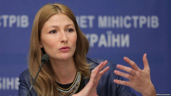 В Мінінформполітики заявляють, що в’їзд іноземних журналістів в Крим має бути спрощено на рівні закону