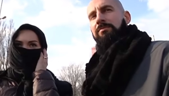 «Враг у ворот»: «Гроші» и «Абзац» устроили провокацию в Яготине (ВИДЕО)