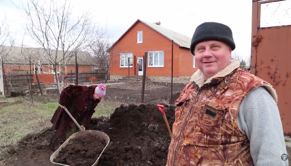 Вся Росія в одній купі гною