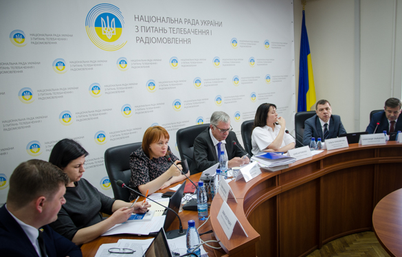 Нацрада оголосила попередження телеканалу «Україна» через серіал «Не зарікайся»