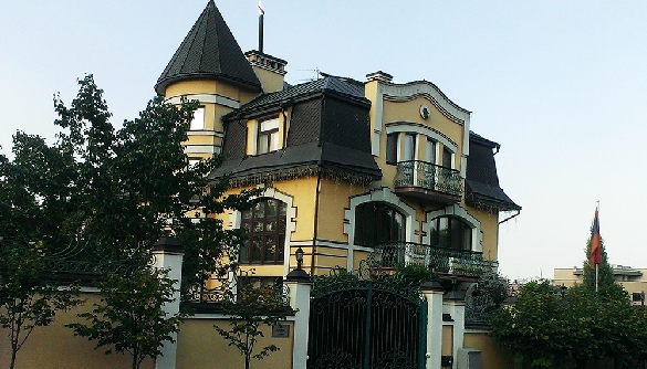 Недоторканна власність родини екс-керівника Агентства лісових ресурсів Віктора Сівця