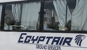 Родичі жертв єгипетського літака заявили про спекуляцію у ЗМІ іменами загиблих