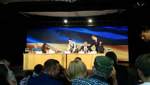 Прес-конференція Надії Савченко: переможна адекватність