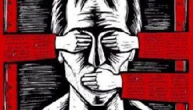 Порошенко доручив опрацювати санкції щодо порушників прав журналістів у Криму
