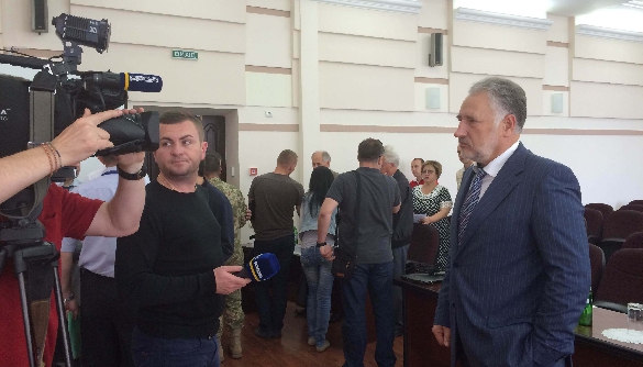 Павло Жебрівський: &laquo;Монополізація ЗМІ на Донеччині впливає на свободу слова в регіоні&raquo;