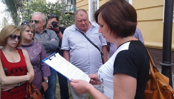 Бердянські журналісти вимагають прокуратуру розслідувати погрози і напади на співробітників ЗМІ