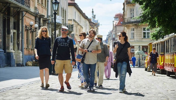 Film.ua планує зняти у копродукції із Польщею детективний серіал «Лемберг» за романами Богдана Коломійчука