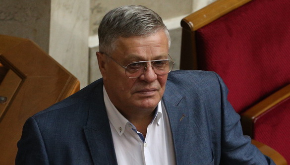 Нардеп від «Опоблоку» публічно образив в парламенті журналістку