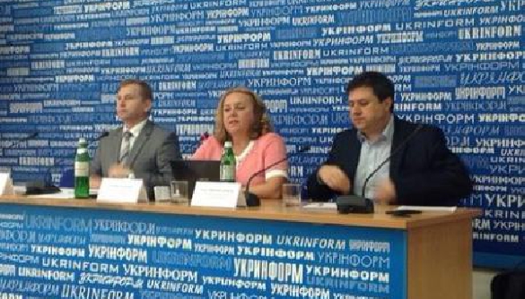 Телекомпалата пропонує заборонити стягнення плати за ретрансляцію ефірних телеканалів