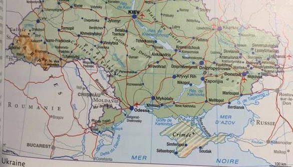 У Франції виправили помилку із позначенням Криму на карті