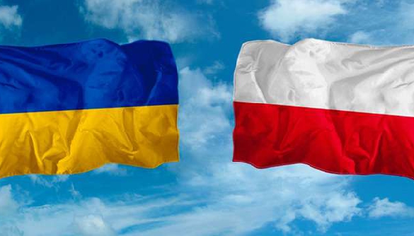 Польські кінематографісти привітали українців з Днем Незалежності: ви повинні вистояти