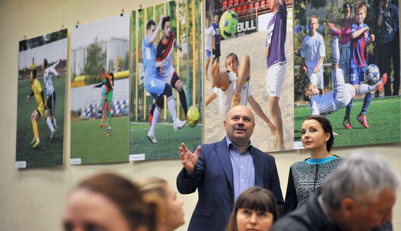 Стартували конкурс і виставка кращих аматорських світлин «Підтримую український футбол»