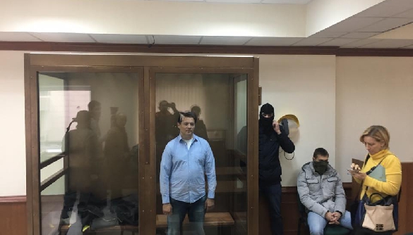 Московський суд залишив Сущенка за гратами