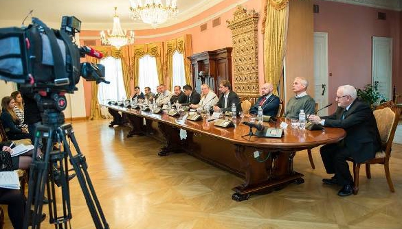 Авторитетні українські історики відкрили маловідомі факти минулого для висвітлення у документальних фільмах «1+1»