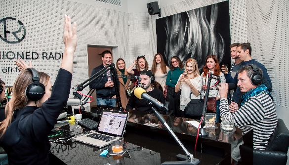 Команда Old Fashioned Radio: &laquo;Наше радіо &mdash; це бармен&raquo;