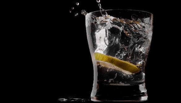 Закон і порядок в алкогольній рекламі та спонсорстві
