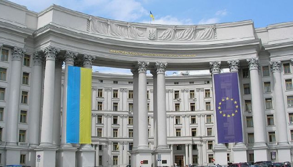МЗС України висловило протест у зв'язку з продовженням арешту Сущенка