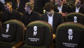 Порошенко заявив, що зараз потрібно знімати фільми про перемоги українців