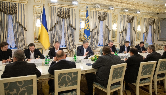 Ходоки у Порошенка. Медіапідсумки 28 листопада – 4 грудня 2016 року