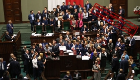 У Польщі журналісти не можуть повідомити про події у Сеймі &ndash; їм заборонили вхід