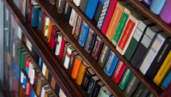Порошенко підписав закон, який забороняє ввезення антиукраїнських книг з Росії