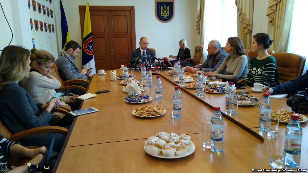 На першу зустріч з новим одеським губернатором змогли потрапити не всі журналісти