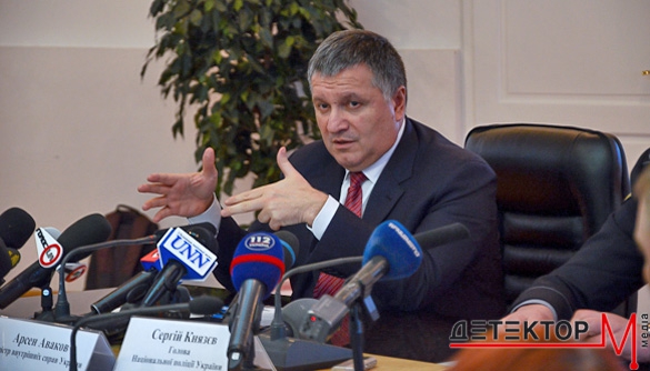 Вбивство Павла Шеремета: МВС шукає російський слід та не поспішає оприлюднювати фотороботи