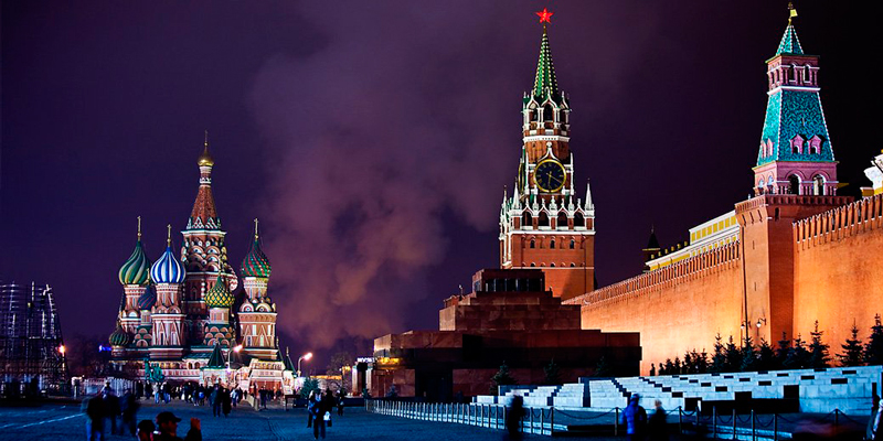 Влада у Кремлі наказала російським ЗМІ припинити хвалити Трампа - Bloomberg