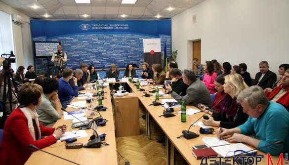 «Українські журналісти мають позбутися стереотипів щодо внутрішньо переміщених осіб»