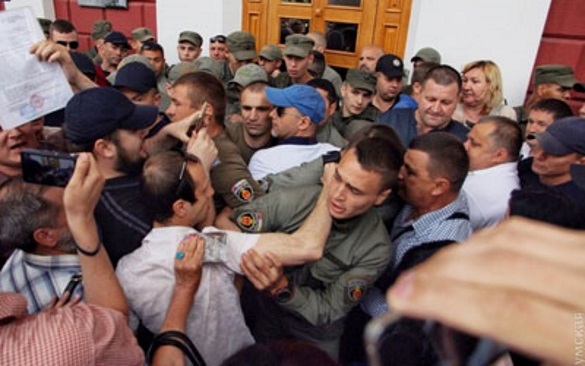 Одеських журналістів не пускали на сесію міськради