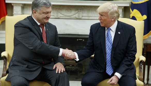 Торжество или злорадство: как пишут украинские СМИ о встрече Порошенко и Трампа