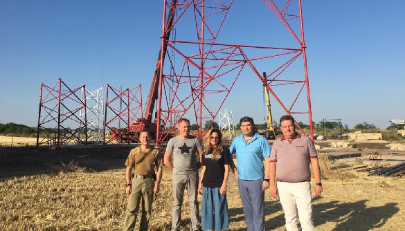 Будівництво телевежі на Луганщині відвідали представники Мінінформу, НСТУ, Ради і керівництва області (ФОТО)