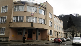 У Хусті хочуть обмежити доступ журналістів на засідання міськради &ndash; ЗМІ