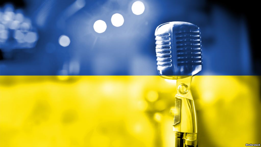 У жовтні Нацрада зафіксувала на радіо 32% пісень українською та 81% ведення передач українською – Костинський