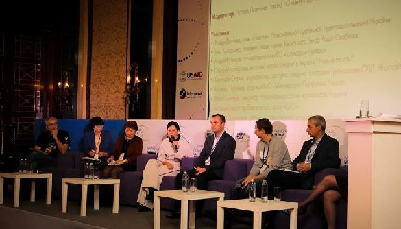 Порушенню стандартів &mdash; ні, самоцензурі &mdash; так. Медіаексперти &mdash; про журналістську етику під час війни