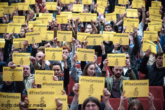 Німецький PEN-клуб проведе у Берліні акцію з вимогою звільнити Олега Сенцова