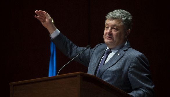 Президент повернувся обличчям до людей на окупованих територіях, партія Яценюка тримає ніс по вітру, а &laquo;Опоблок&raquo; оглядається на Кремль