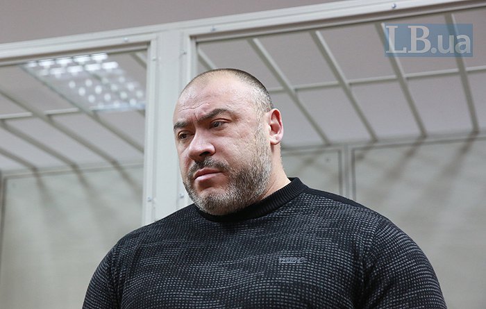 Суддя, який дав умовний строк Крисіну, погодився на зустріч з активістами – нардеп Луценко