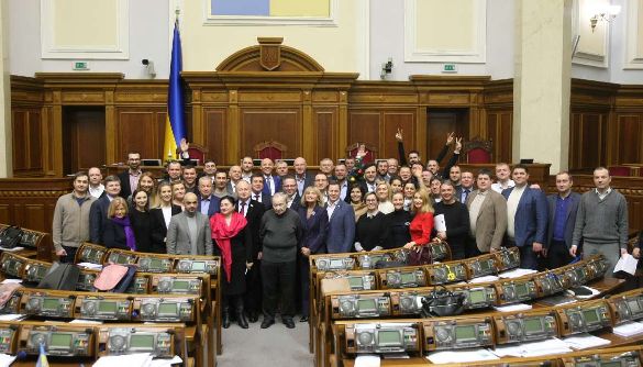 Законодавчий 2017-й: без аудіовізуальних послуг, зате з підтримкою кінематографії та мовними квотами