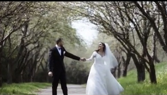 В сети появилось романтичное видео со свадьбы Джамалы
