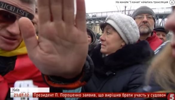Журналісти 5-го каналу повідомляють про погрози та перешкоджання на Майдані