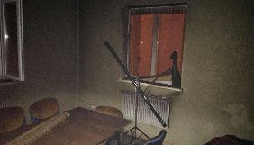 &laquo;Четверта влада&raquo; пов&rsquo;язує підпал редакції виключно з журналістською діяльністю