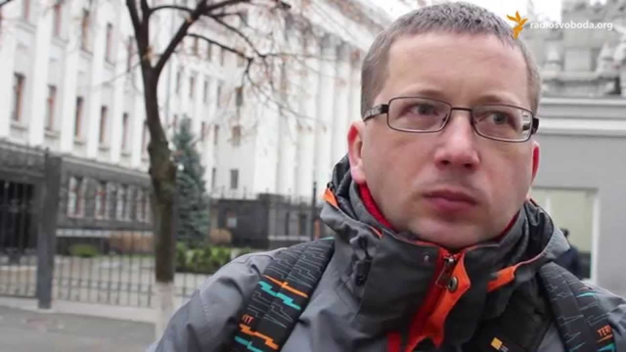 Постраждалий під Радою журналіст Сергій Нужненко почувається краще