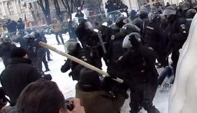 Amnesty International закликала оцінити пропорційність застосування сили до демонстрантів та журналістів біля парламенту 3 березня